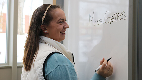 Brooke Gates Headshot