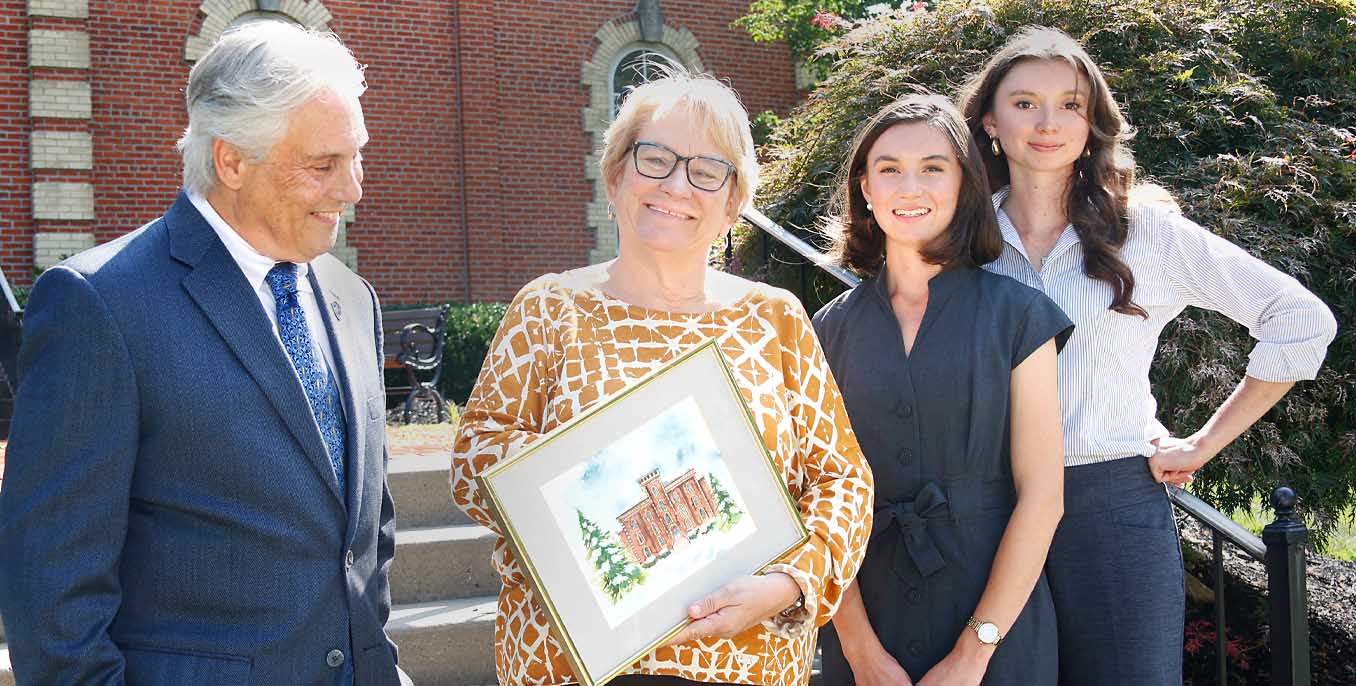 Kavulla card story 2024