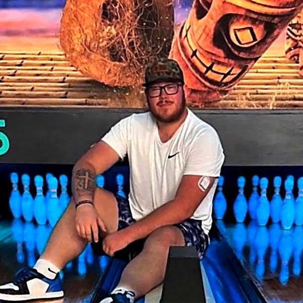 Bowling entrepreneur Riley   2025