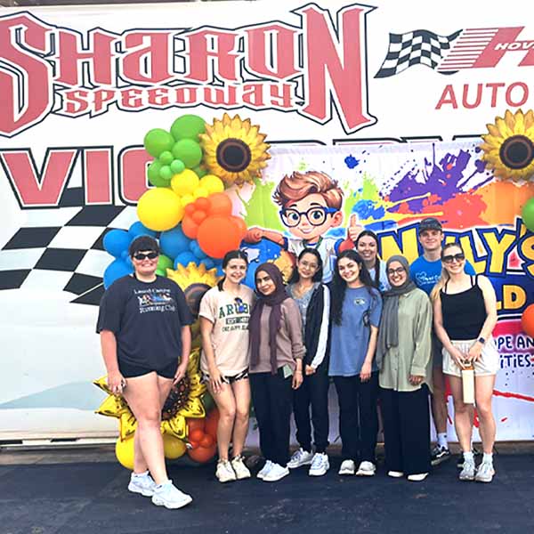 physician assistant students volunteer   2025